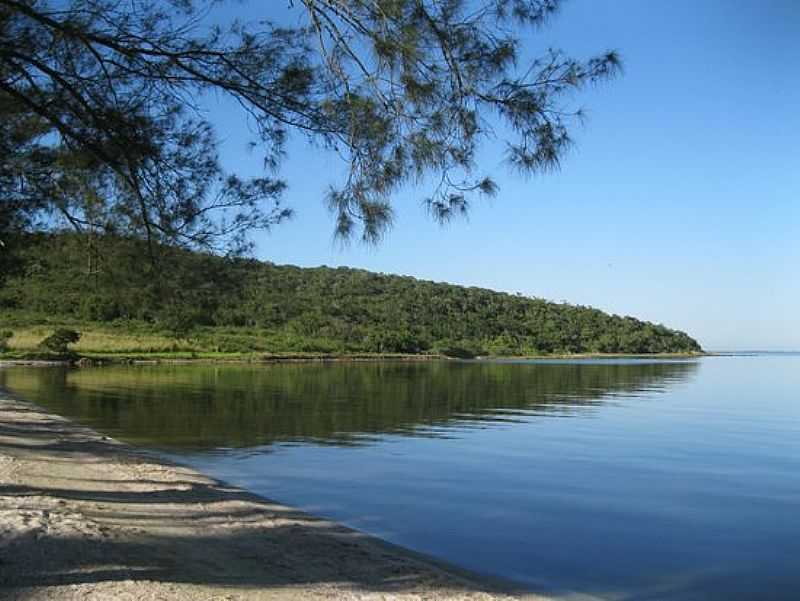 IGUABA GRANDE-RJ-PONTA DA FARINHA-FOTO:LAERTE201 - IGUABA GRANDE - RJ