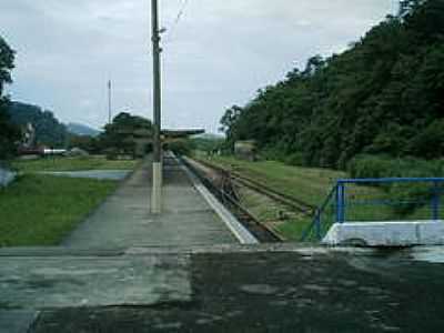 ESTAO FERROVIRIA-FOTO:LUIZ AUGUSTO BARROSO  - INHOMIRIM - RJ