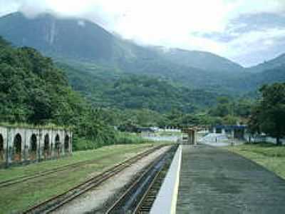 ESTAO FERROVIRIA-FOTO:LUIZ AUGUSTO BARROSO  - INHOMIRIM - RJ