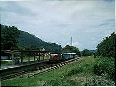 ESTAO FERROVIRIA-FOTO:LUIZ AUGUSTO BARROSO  - INHOMIRIM - RJ