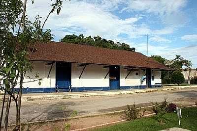 ESTAO FERROVIARIA DE IPIABAS, POR JOS AUGUSTO MARQUES DOS SANTOS - IPIABAS - RJ