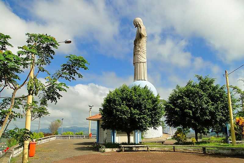 ITAPERUNA-RJ-MORRO DO CRISTO REDENTOR-FOTO:SGTRANGEL - ITAPERUNA - RJ