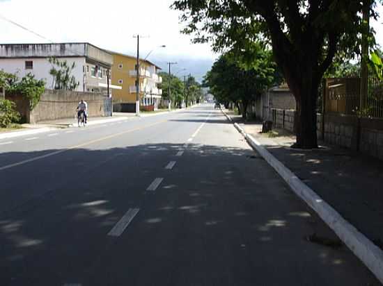 AV.DOS EXPEDICIONRIOS EM ITATIAIA-FOTO:LTALDS - ITATIAIA - RJ