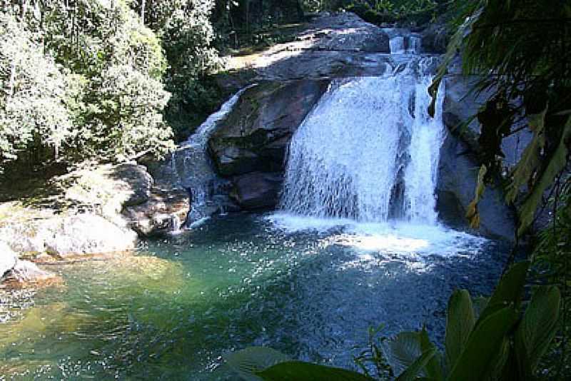 ITATIAIA-RJ-CACHOEIRA PORANGA NO PARQUE NACIONAL-FOTO:THIAGO BAIES - ITATIAIA - RJ