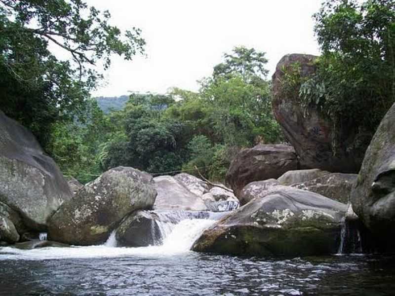 CACHOEIRA GRANDE - MAG - POR LEONARDO S. OLIVEIRA  - MAG - RJ