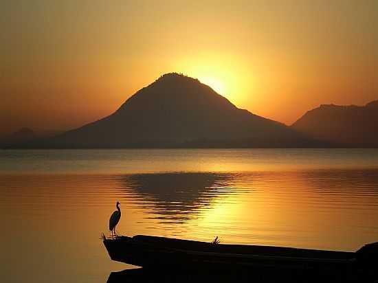 PR DO SOL EM ZACARIAS EM MARIC-RJ-FOTO:CLAUDIO ESTEVAM - MARIC - RJ