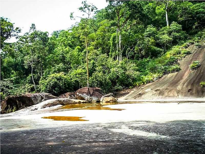 IMAGENS DO DISTRITO DE MORANGABA, MUNICPIO DE CAMPOS DE GOYTACAZES/RJ - MORANGABA - RJ