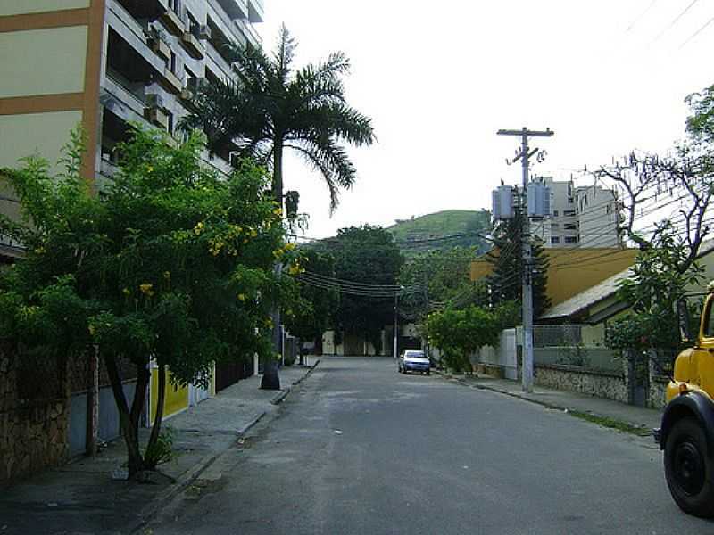 NOVA IGUAU-RJ-RUA DA CIDADE-FOTO:HUMBERTO ASSUMPO - NOVA IGUAU - RJ