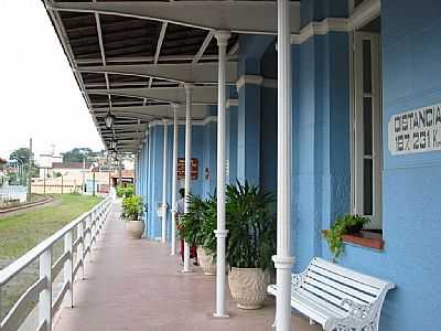 ESTAO FERROVIRIA -
FOTO: GEOCITIES - PARABA DO SUL - RJ