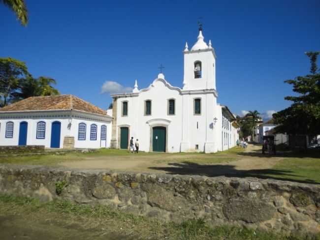 POR MICHELLE DIAS - PARATY - RJ