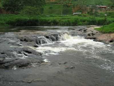 CACHOEIRA DA GABI, POR MARCIA - PASSA TRS - RJ