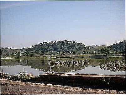 RIO PARAIBA EM PORTO VELHO DO CUNHA - PORTO VELHO DO CUNHA - RJ