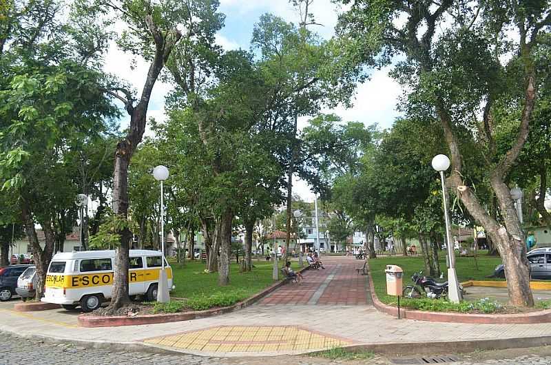 IMAGENS DE QUATIS - RJ FOTO PREFEITURA MUNICIPAL - QUATIS - RJ