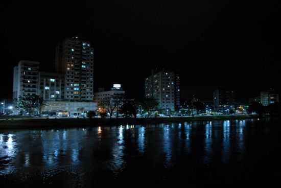 RESENDE VISTO A NOITE, POR FOTOS OXI RESSENDE - RESENDE - RJ