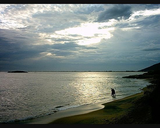 PRAIA DA JOANA-FOTO:ALEXANDRE CHIEUS - RIO DAS OSTRAS - RJ