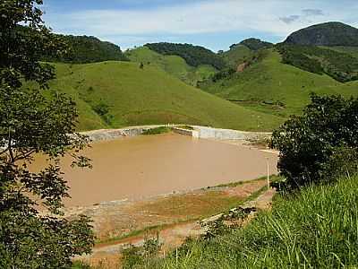 BARRAGEM, POR LEANDRO RAPOSO - ROSAL - RJ