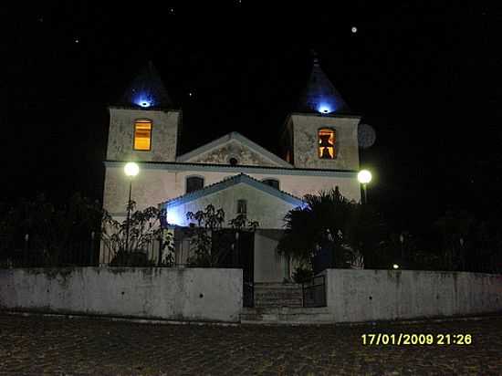 IGREJA EM SACRA FAMILIA DO TINGU FOTO
POR LUIZ FORTES - SACRA FAMLIA DO TINGU - RJ