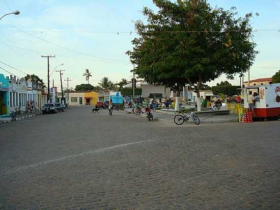 ITAMIRA-BA-NOVA PRAA NO CENTRO DA CIDADE-FOTO:GENIL TORQUATO DA SI - ITAMIRA - BA