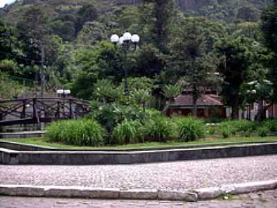 PRAA TRAJANO DE MORAES-FOTO:JOO B.C.T. LIMA  - SANTA RITA DA FLORESTA - RJ