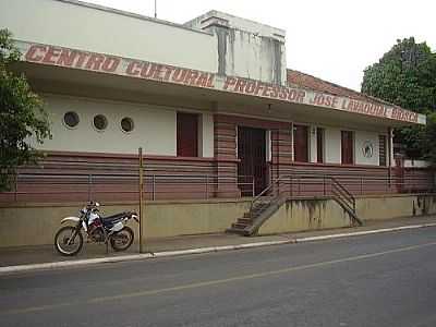 ANTIGA ESTAO  FOTO
RICARDO QUINTERO DE MATTOS - SANTO ANTNIO DE PDUA - RJ