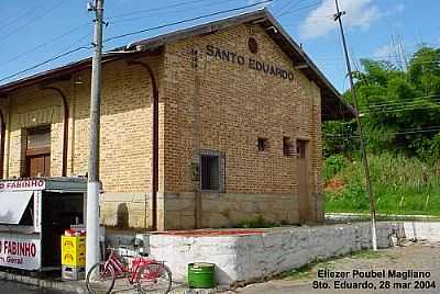 ESTAO FERROVIRIO -
FOTO ELIEZER MAGLIANO - SANTO EDUARDO - RJ