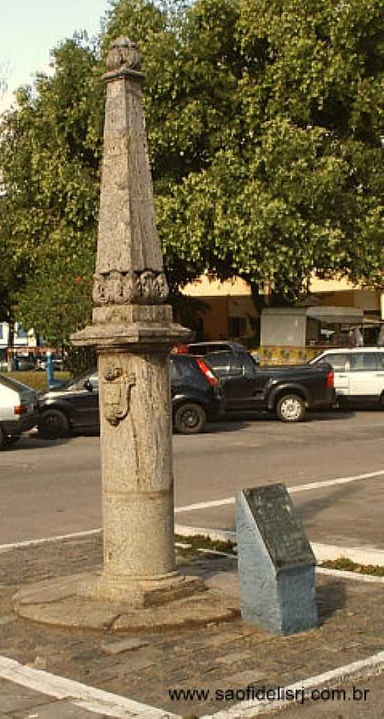 MONUMENTO A PACIFICAO DA FAMLIA FIDELENSE - SO FIDLIS - RJ