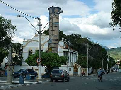 TOTEM SOFIDELENSE POR JEFERSON VASCONCELLOS - SO FIDLIS - RJ