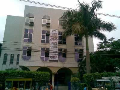 TEATRO SESC, POR CESAR MARQUES.. - SO JOO DE MERITI - RJ