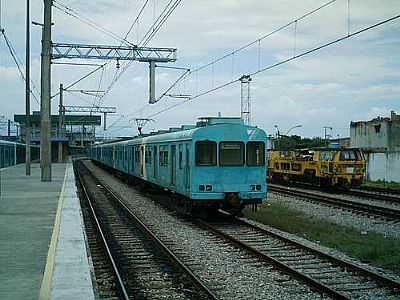 ESTAO FERROVIRIA 
FOTO POR LUIZ AUGUSTO BARROSO  - SARACURUNA - RJ