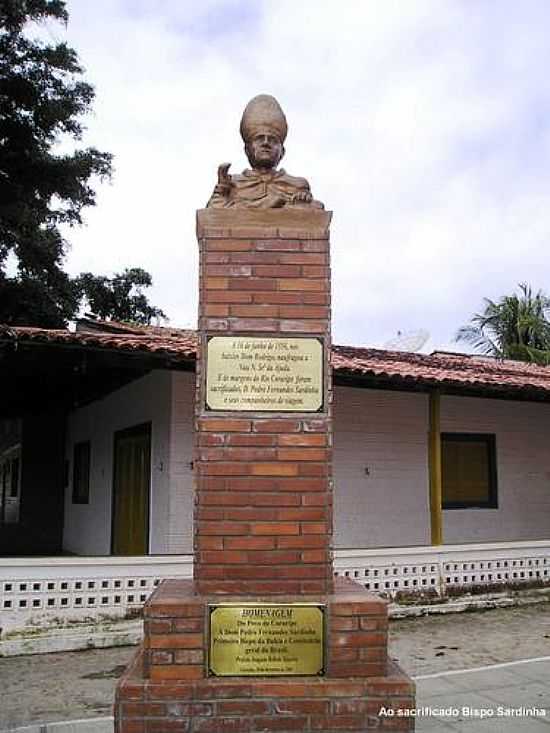 MONUMENTO EM HOMENAGEM AO BISPO SARDINHA-FOTO:LINOCARDOSO - CORURIPE - AL