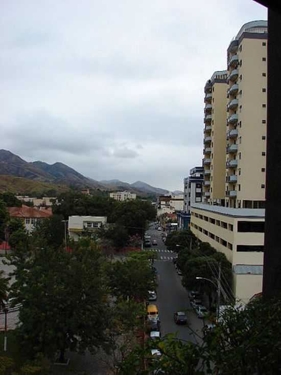 RUA MANOEL DUARTE E PRAA SO SEBASTIO EM TRS RIOS-RJ-FOTO:ROGRIO MALAFAIA - TRS RIOS - RJ