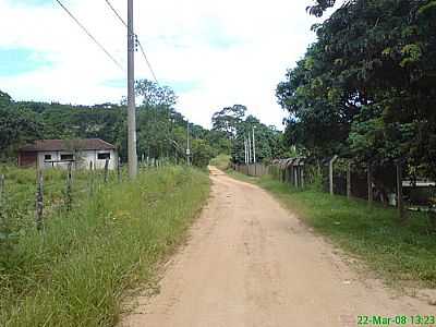 ESTRADA DE STIO-FOTO:EDYCASTILHO  - WERNECK - RJ