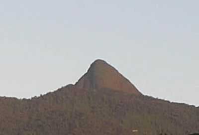 VISTA DA PEDRA DA CONGONHA , POR REJANE A ASSUMPO - XERM - RJ