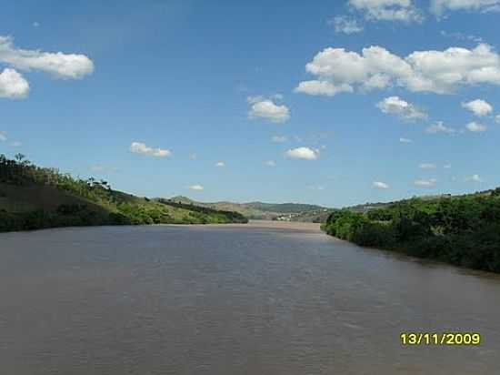 RIO JEQUITINHONHA EM ITAPEBI-FOTO:WANDERSON O.SILVA - ITAPEBI - BA