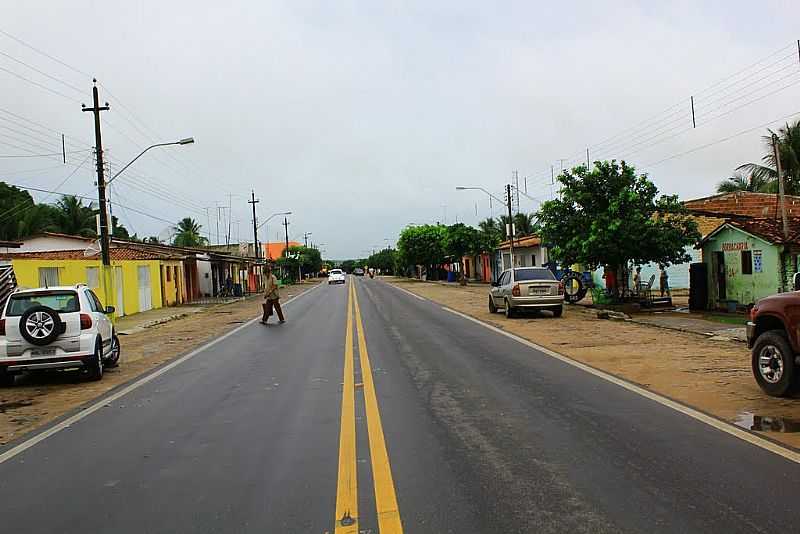 BOM JESUS-RN-RODOVIA ATRAVESSANDO A CIDADE-FOTO:WILSON ALCARAS  - BOM JESUS - RN