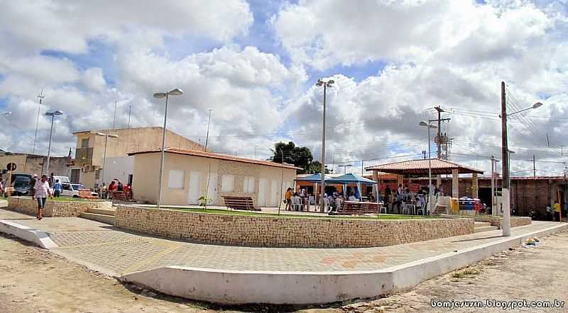 PRAA DOS QUIOSQUES - BOM JESUS - RN