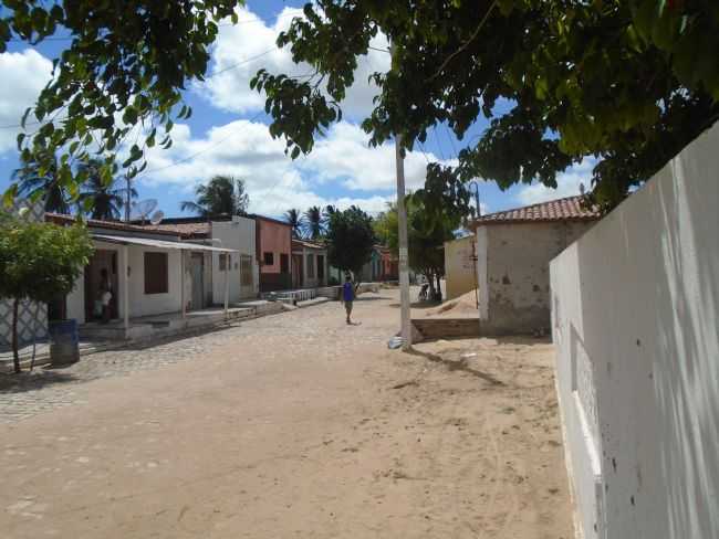 POR EMANUELA DE SOUZA MONTEIRO - CAIARA DO NORTE - RN