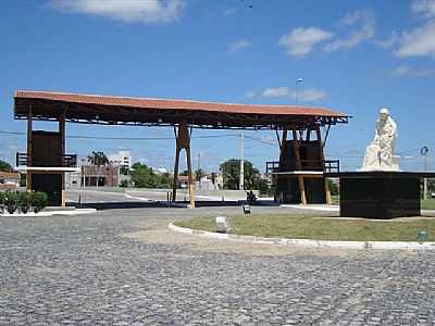 PRTICO NA ENTRADA DE CIDADE WALTER LEITE - CAIC - RN