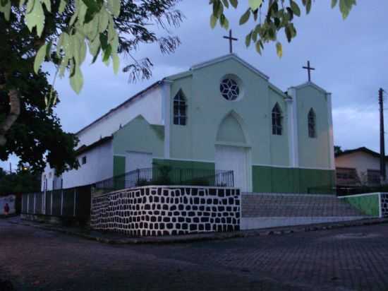 IGREJA CATOLICA, POR CONA ARAJO - ITAPITANGA - BA