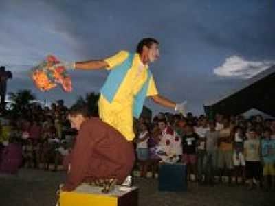 APRESENTAO CULTURAL NAS RUAS DE JANDUS - JANDUS - RN