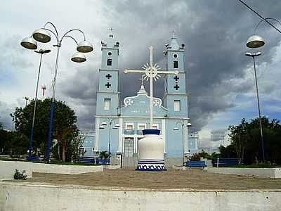 IGREJA MATRIZ - FOTO
POR WALTER LEITE - JARDIM DE PIRANHAS - RN