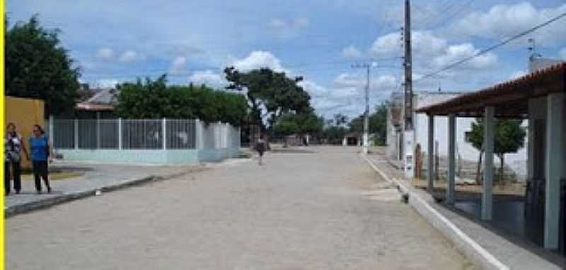 CORURIPE DA CAL-AL-RUA DA ESCOLA MUNICIPAL PEDRO RODRIGUES GAIA-FOTO:SELOUNICEFPALMEIRADOSINDIOS. - CORURIPE DA CAL - AL