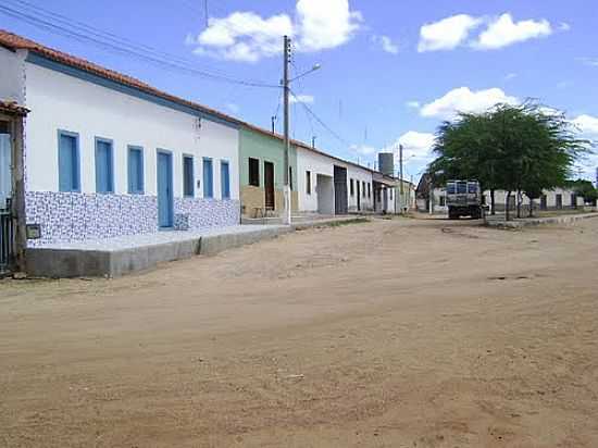 CASARIO EM ITAQUARA-FOTO:NILSON FERREIRA ANDR - ITAQUARA - BA