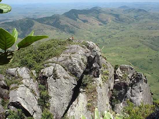 ITARANTIM-BA-SERRA DAS TRS PONTAS-FOTO:XAVERLOO  - ITARANTIM - BA