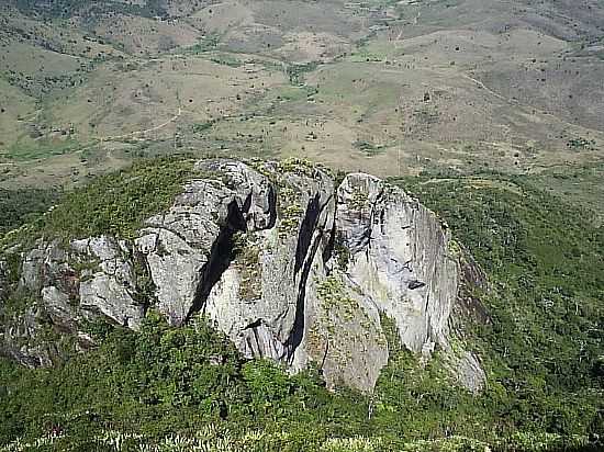 ITARANTIM-BA-SERRA DAS TRS PONTAS-FOTO:XAVERLOO  - ITARANTIM - BA