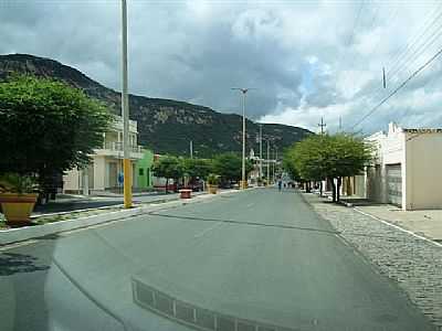 AVENIDA LAURO MAIA FOTO: WALTER LEITE - PATU - RN