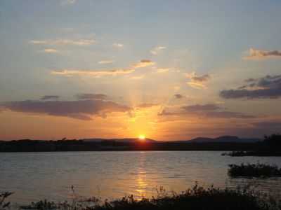 POR DO SOL NA BARRAGEN, POR GLEDSON - PAU DOS FERROS - RN