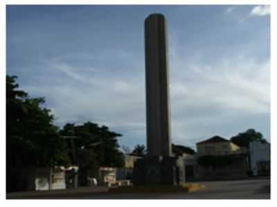 OBELISCO,SIMBOLO HISTORICO DA CIDADE., POR MAX EMILIANO - PAU DOS FERROS - RN