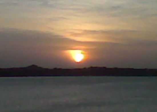 POR DO SOL NA BARRAGEM DE POO BRANCO, POR DANIEL DA SILVA PINHEIRO - POO BRANCO - RN