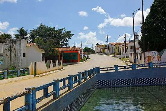 BALNERIO CONHECIDO COMO OLHEIRO EM  PUREZA-RN-FOTO:WILSON ALCARAS - PUREZA - RN